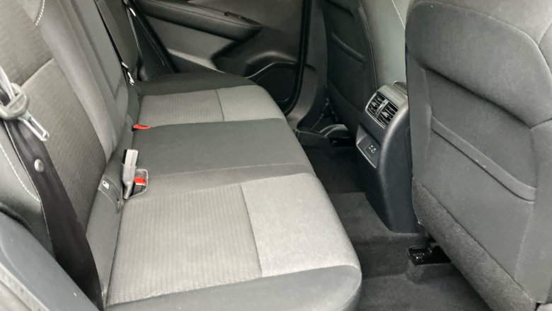 Nissan Qashqai 1.3 DiG-T MH N-Connecta 5dr Petrol Hatchback